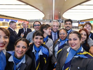 El presidente inauguró la nueva terminal de partidas del Aeropuerto Internacional de Ezeiza
