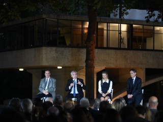 Alberto Fernández convocó a seguir cuidando nuestra historia y el patrimonio cultural al inaugurar la Casa sobre el Arroyo