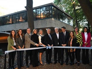 Alberto Fernández convocó a seguir cuidando nuestra historia y el patrimonio cultural al inaugurar la Casa sobre el Arroyo
