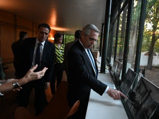 Alberto Fernández convocó a seguir cuidando nuestra historia y el patrimonio cultural al inaugurar la Casa sobre el Arroyo