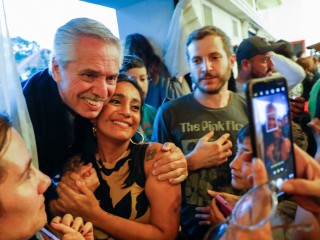  Estelares se presentó en la Quinta de Olivos para celebrar 40 años de democracia 