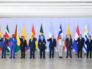 Los presidentes de América del Sur alcanzaron un consenso de cooperación e integración de la región
