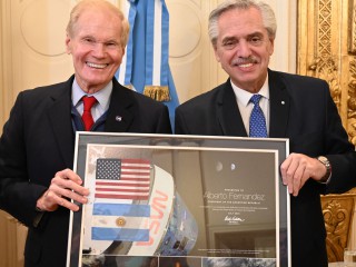 El Gobierno nacional oficializó junto al titular de la NASA la adhesión a los Acuerdos Artemisa de cooperación espacial internacional