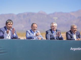 Alberto Fernández pidió “distribuir más las ganancias de algunos para que lleguen a los que trabajan”
