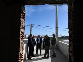 El presidente recorrió viviendas en construcción en Ensenada