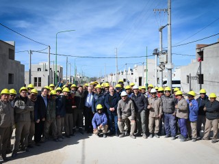 El presidente recorrió viviendas en construcción en Ensenada