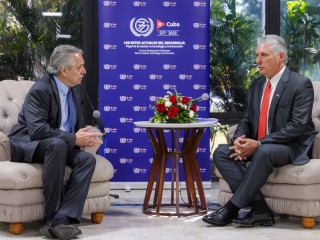 El presidente se reunió con su par de Cuba, Miguel Díaz-Canel
