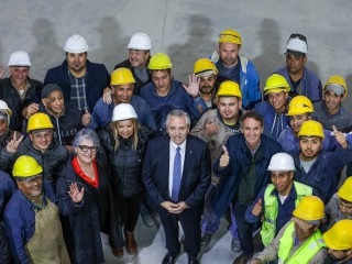 El presidente recorrió las obras del primer edificio propio de la Universidad Nacional de las Artes en el barrio de La Boca