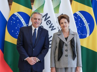 El presidente se reunió con Dilma Rousseff para oficializar la integración de Argentina al Nuevo Banco de Desarrollo de los BRICS