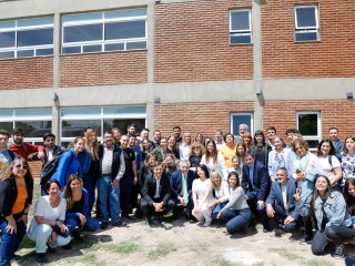 El presidente recorrió el nuevo pabellón de aulas y laboratorios de la Universidad Tecnológica Nacional en Morón