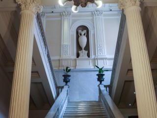 Escalera de periodistas