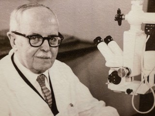 Día Mundial de la Ciencia y la Tecnología: Homenaje al nacimiento del Dr. Bernardo Houssay