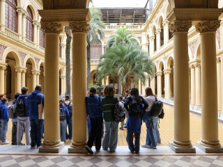 Guided tours for educational institutions