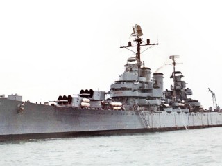 2 May: National Day of the A.R.A. General Belgrano Cruise Ship