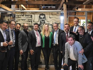 Homenaje al histórico fotógrafo presidencial Víctor Hugo Bugge