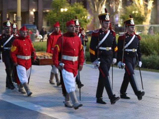 Los Infernales participaron del cambio de guardia en Casa Rosada en homenaje al General Martín Miguel de Güemes