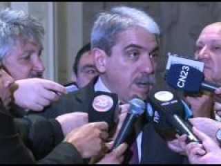 Declaraciones del jefe de Gabinete, Aníbal Fernández, antes de ingresar a Casa Rosada. 13 de noviembre de 2015