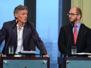 Francisco Cabrera y Miguel Braun brindaron una conferencia de prensa en Casa Rosada.