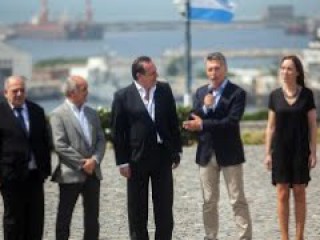 Mauricio Macri lanzó la temporada en Mar del Plata y anunció inversiones en turismo.