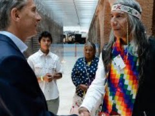 El Presidente mantuvo una audiencia con delegación de pueblo originarios.